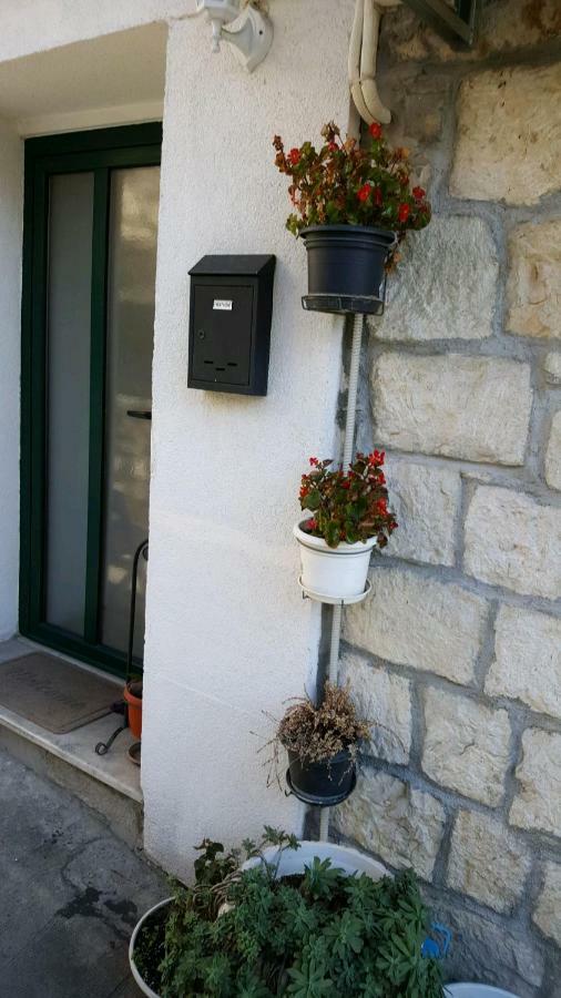 Apartment Welcome Σπλιτ Εξωτερικό φωτογραφία